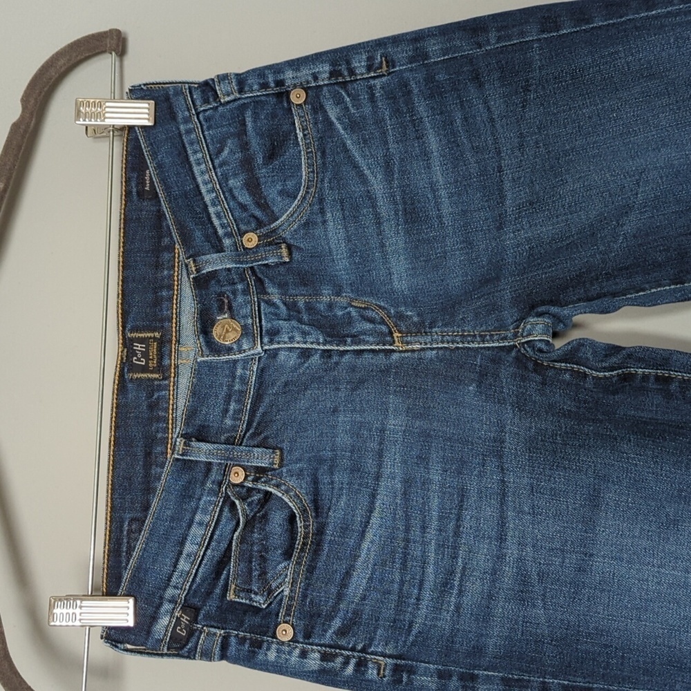 Citizens Of Humanity Women's Jeans. Size 25. Women's Jeans Size 25. Dark Wash